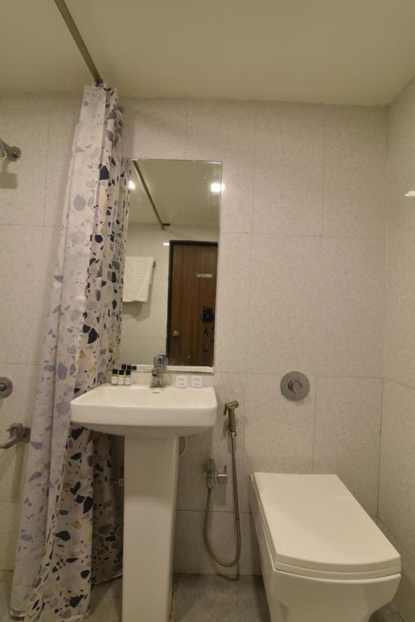 Hotel Clove Bijāpur Extérieur photo