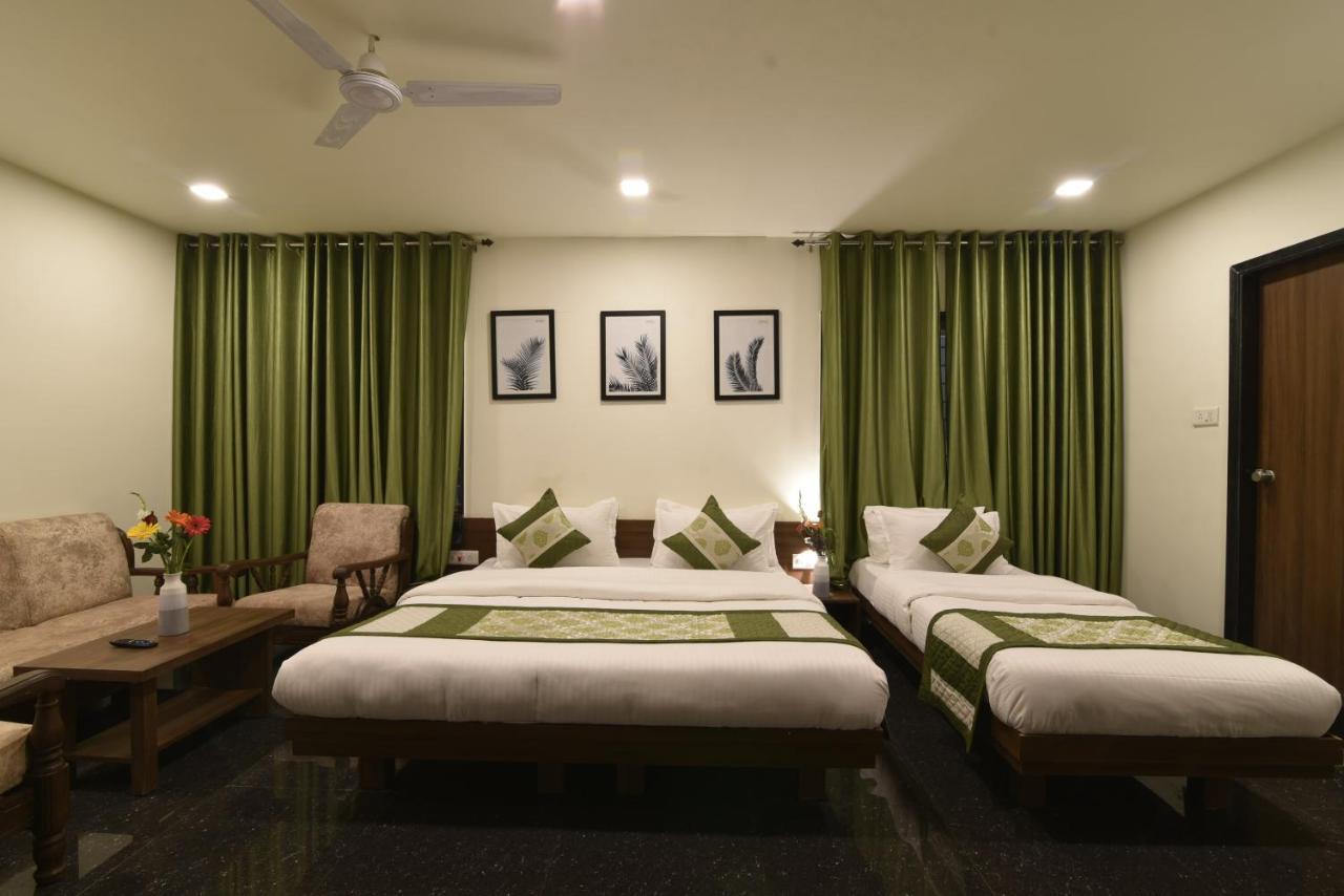 Hotel Clove Bijāpur Extérieur photo