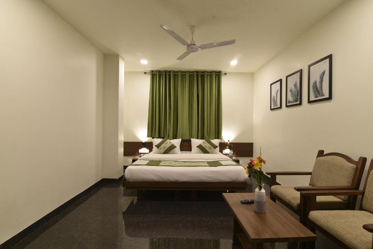 Hotel Clove Bijāpur Extérieur photo
